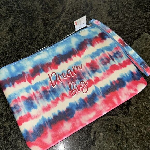 betsy Johnson wristlet bag for  make up or incidentals - Picture 5 of 5